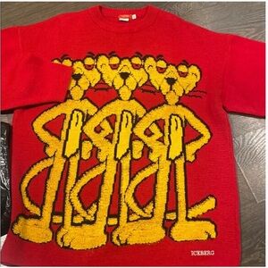 Iceberg Crewneck Sweater Red with Yellow Design